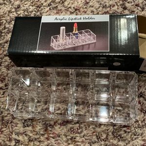 Acrylic lipstick holder